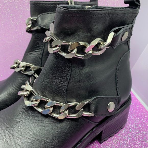 🌸 Strategia Boots - Ankle Boots - NWT - Picture 8 of 8